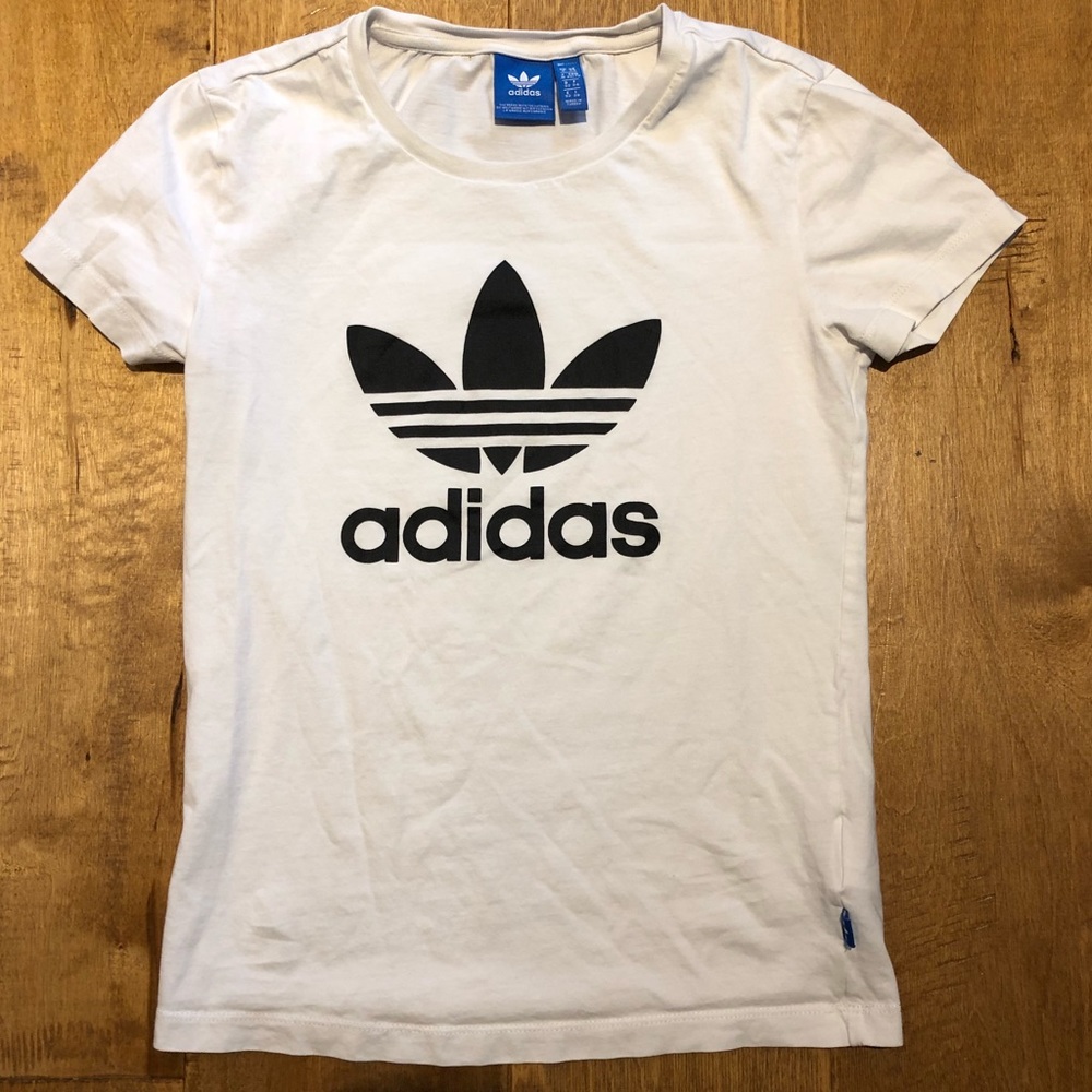 *Sold* White Adidas Trefoil Logo Graphic Tee - Picture 2 of 6